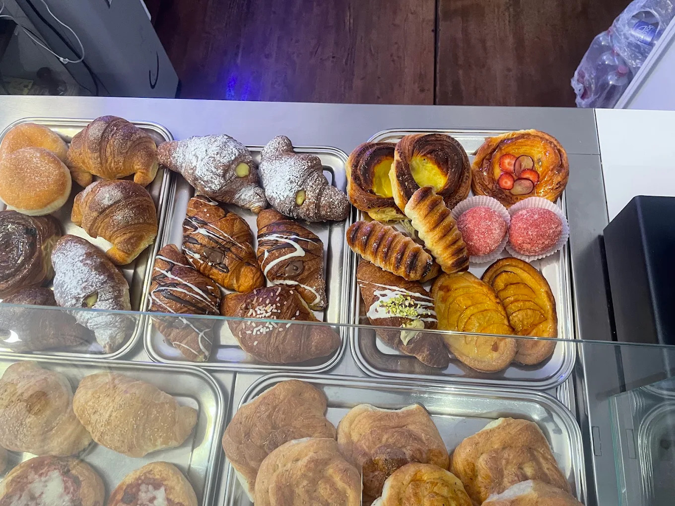 Cornetti e dolci al Bar Salaroli